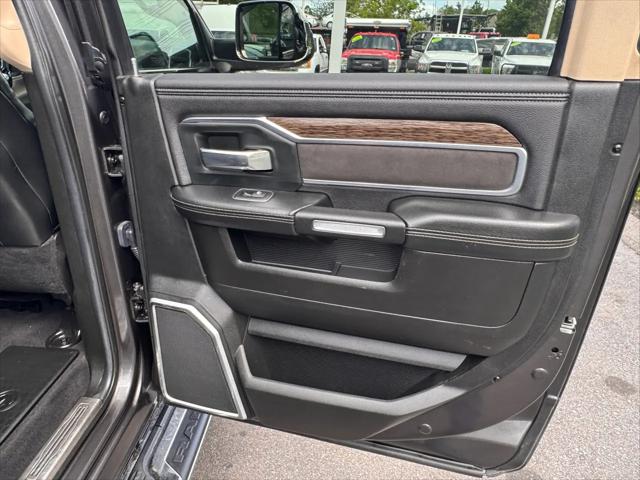 2019 Ram 3500 Laramie Crew Cab 4x4 6'4" Box