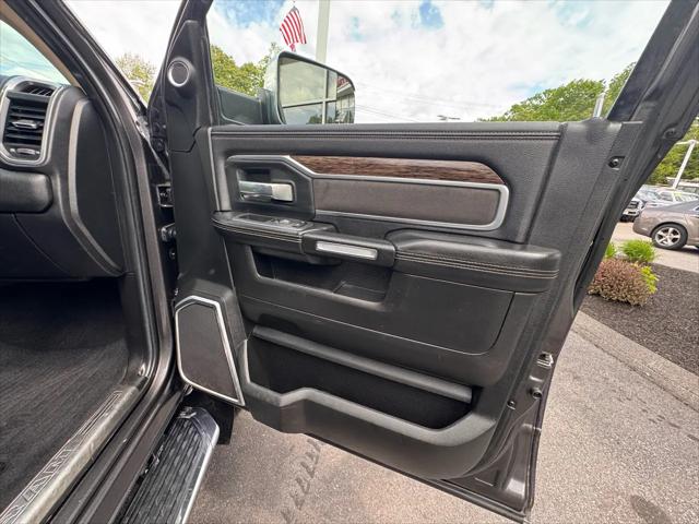 2019 Ram 3500 Laramie Crew Cab 4x4 6'4" Box
