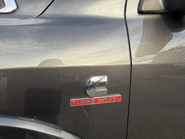 2019 Ram 3500 Laramie Crew Cab 4x4 64 Box