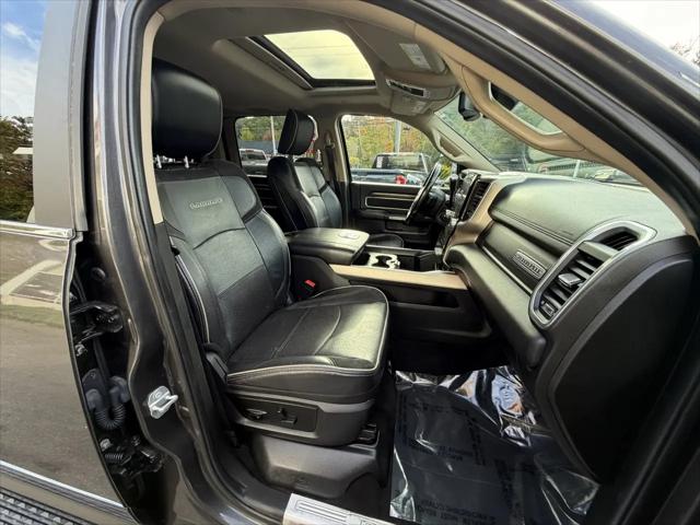 2019 Ram 3500 Laramie Crew Cab 4x4 64 Box