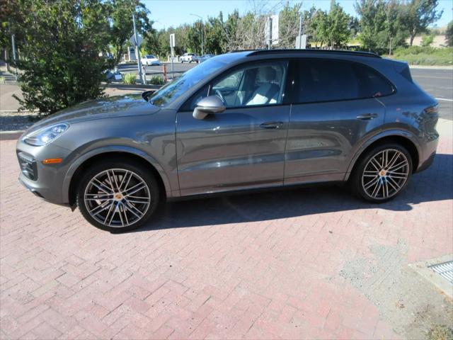 2021 Porsche Cayenne S