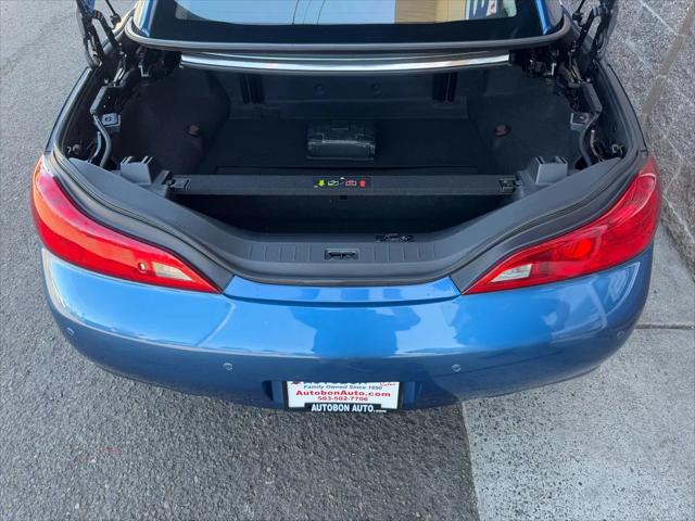 2011 INFINITI G37 Sport