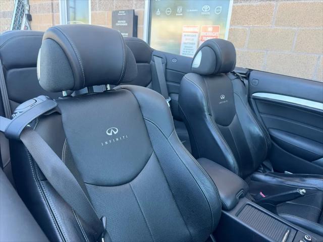 2011 INFINITI G37 Sport