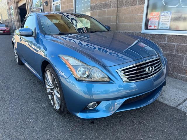 2011 INFINITI G37 Sport