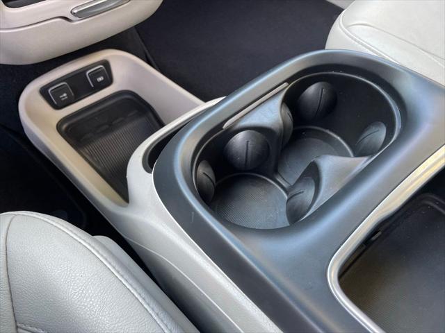 2021 Chrysler Pacifica Hybrid Touring L