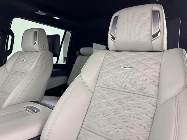2025 Cadillac Escalade ESV Sport Platinum