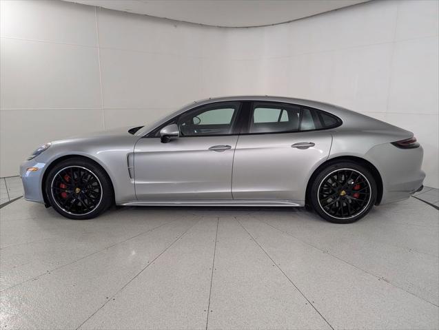2017 Porsche Panamera Turbo