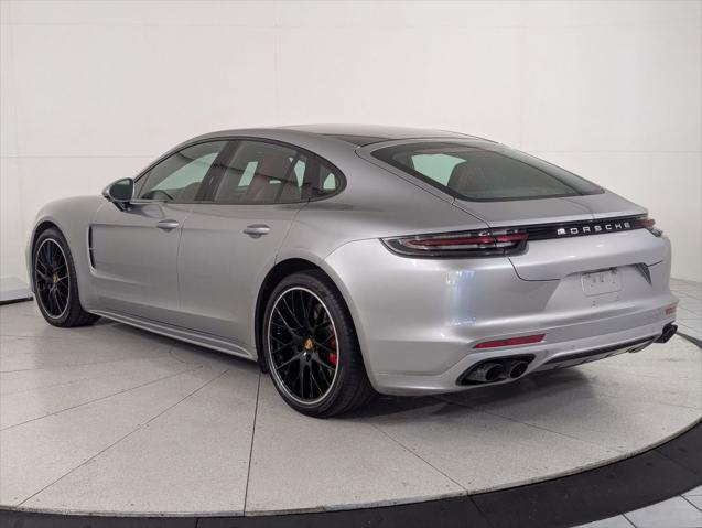 2017 Porsche Panamera Turbo