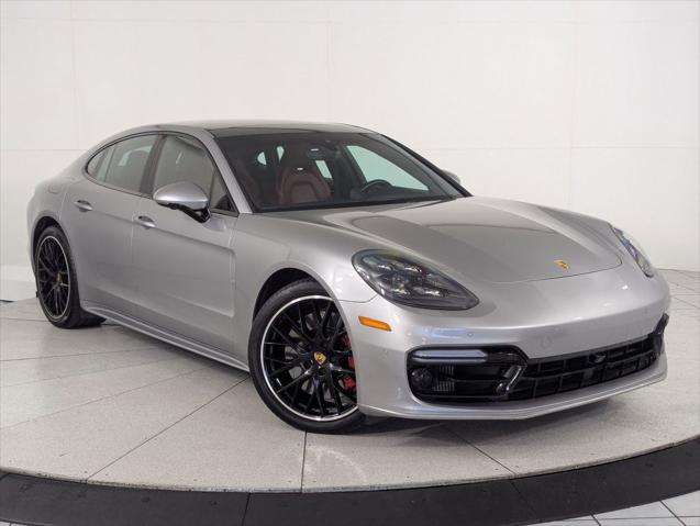 2017 Porsche Panamera Turbo