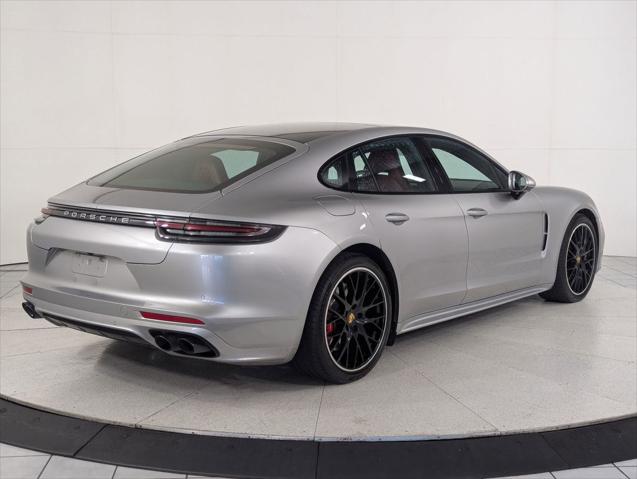 2017 Porsche Panamera Turbo