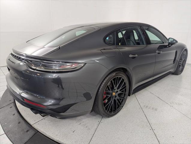 2023 Porsche Panamera GTS