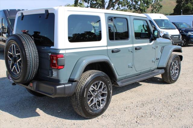 2026 Jeep Wrangler 4-Door Sahara 4x4