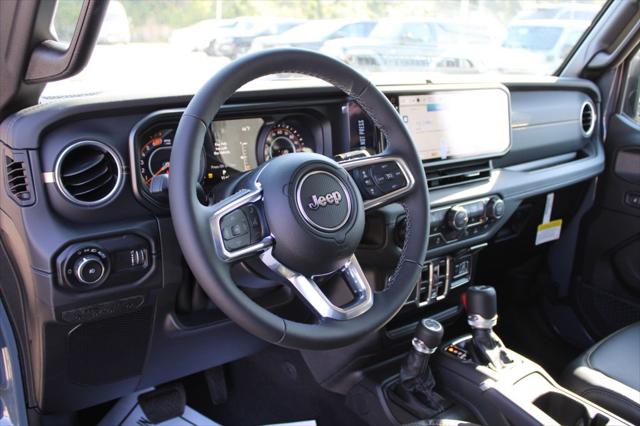 2026 Jeep Wrangler 4-Door Sahara 4x4