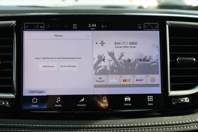 2026 Chrysler Pacifica Select AWD