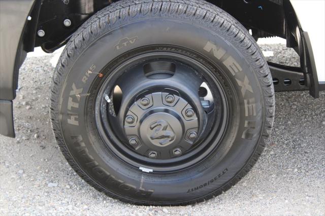 2026 Ram 3500 Tradesman Crew Cab 4x4 8 Box