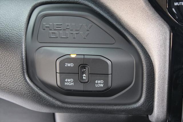 2026 Ram 3500 Tradesman Crew Cab 4x4 8 Box