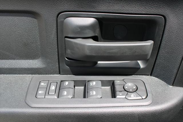 2026 Ram 3500 Tradesman Crew Cab 4x4 8 Box