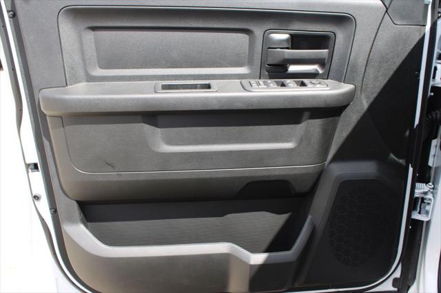 2026 Ram 3500 Tradesman Crew Cab 4x4 8 Box