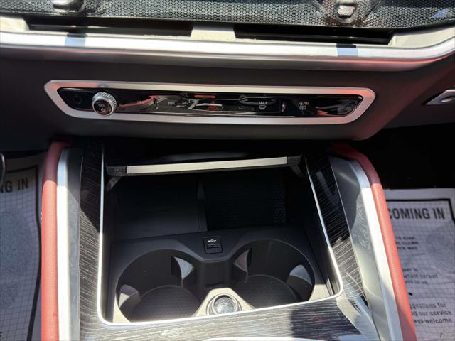 2024 BMW X6 xDrive40i