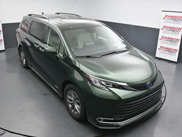 2021 Toyota Sienna XLE