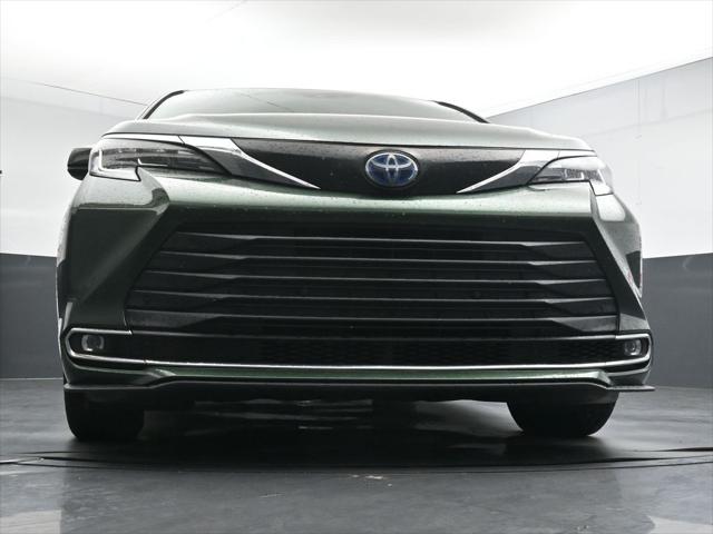 2021 Toyota Sienna XLE