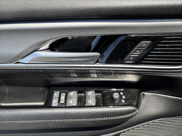 2024 Jeep Wagoneer Series II Carbide 4x4