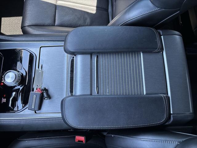 2024 Jeep Wagoneer Series II Carbide 4x4
