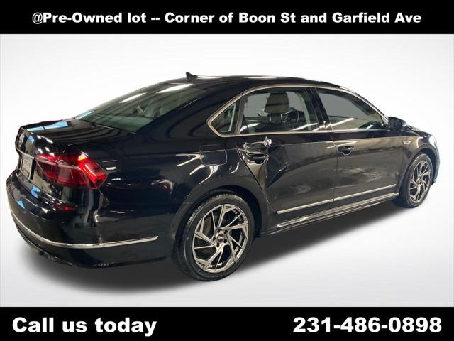 2017 Volkswagen Passat 1.8T R-Line