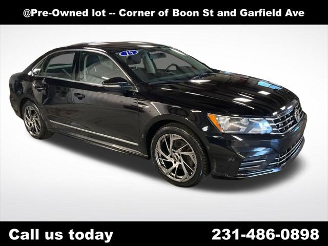 2017 Volkswagen Passat 1.8T R-Line
