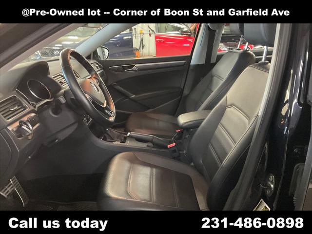2017 Volkswagen Passat 1.8T R-Line