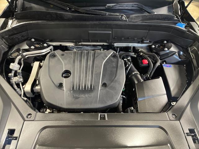 2023 Volvo XC90 B5 Core