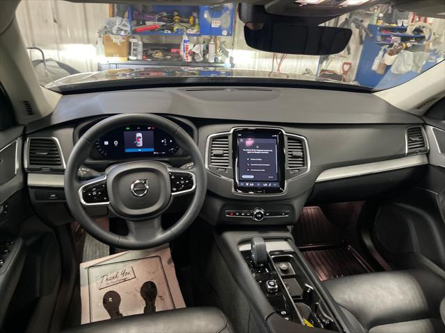 2023 Volvo XC90 B5 Core