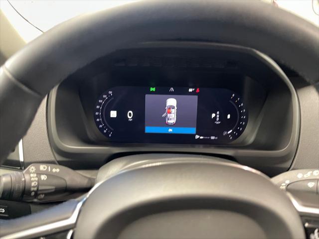 2023 Volvo XC90 B5 Core