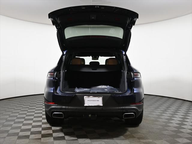 2026 Porsche Cayenne Unknown