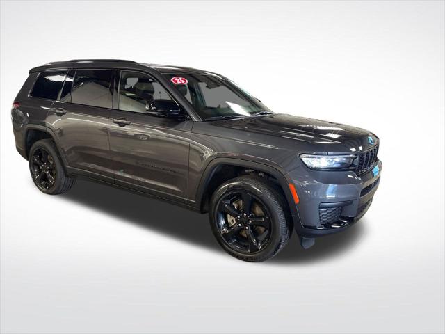 2025 Jeep Grand Cherokee L Altitude 4x4