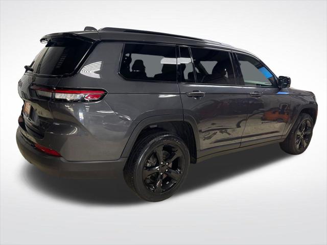 2025 Jeep Grand Cherokee L Altitude 4x4