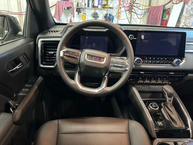 2023 GMC Canyon 4WD Crew Cab Short Box Elevation