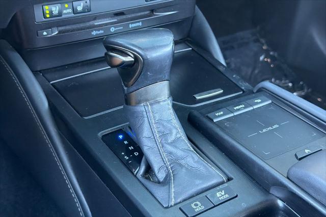 2021 Lexus ES 300h 300h