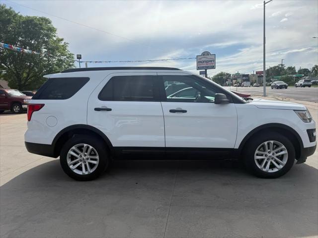 2017 Ford Explorer Unknown