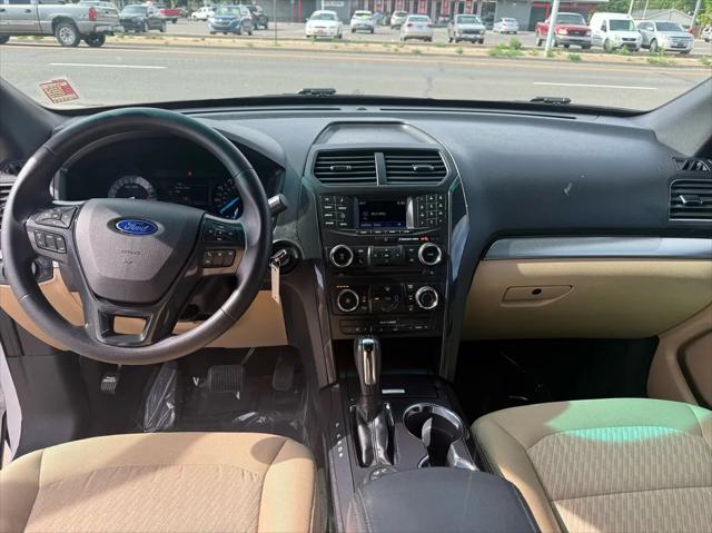 2017 Ford Explorer Unknown
