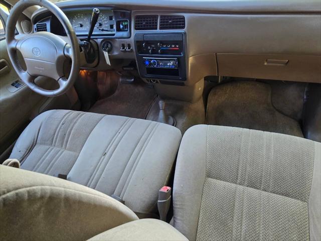 1998 Toyota T100 SR5 2dr 4WD Extended Cab SB
