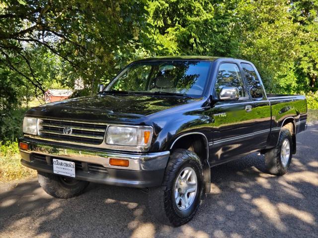 1998 Toyota T100 SR5 2dr 4WD Extended Cab SB