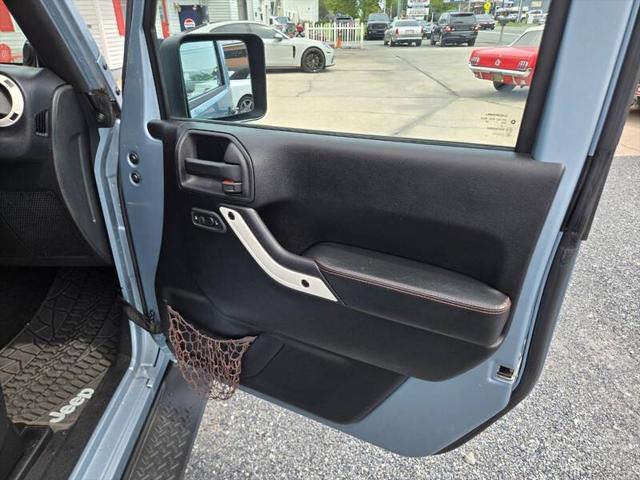 2012 Jeep Wrangler Sahara