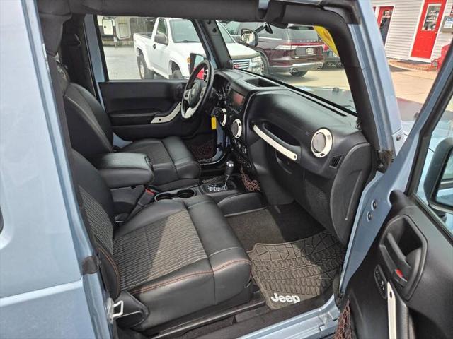 2012 Jeep Wrangler Sahara