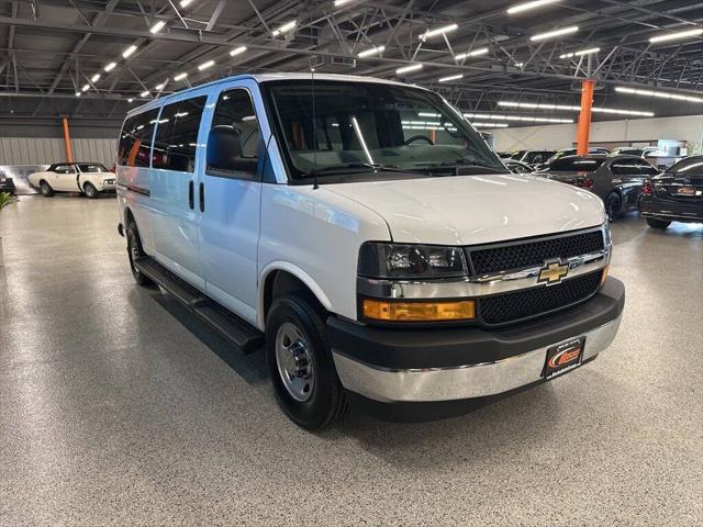 2025 Chevrolet Express Passenger RWD 3500 Extended Wheelbase LT
