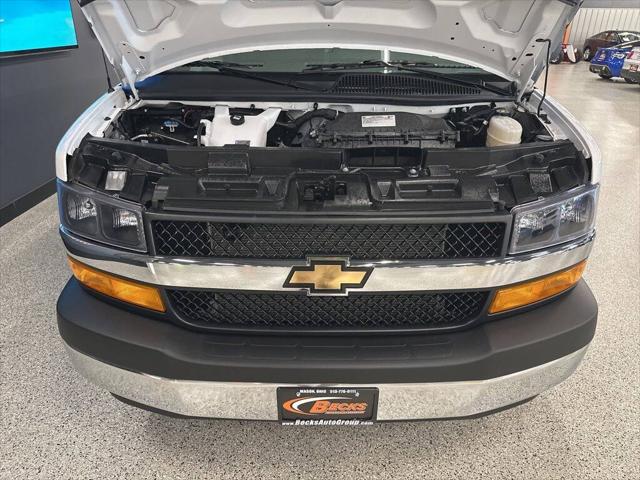 2025 Chevrolet Express Passenger RWD 3500 Extended Wheelbase LT