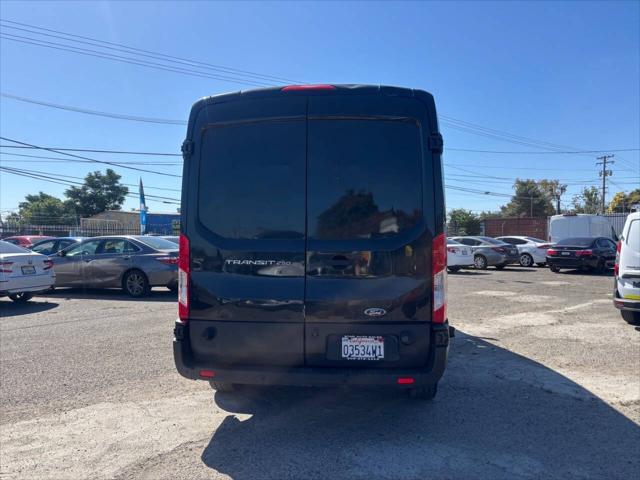 2015 Ford Transit 250 3dr LWB Medium Roof Cargo Van w/Sliding Passenger Side Door