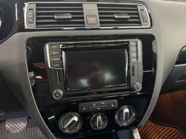 2016 Volkswagen Jetta 1.8T SEL