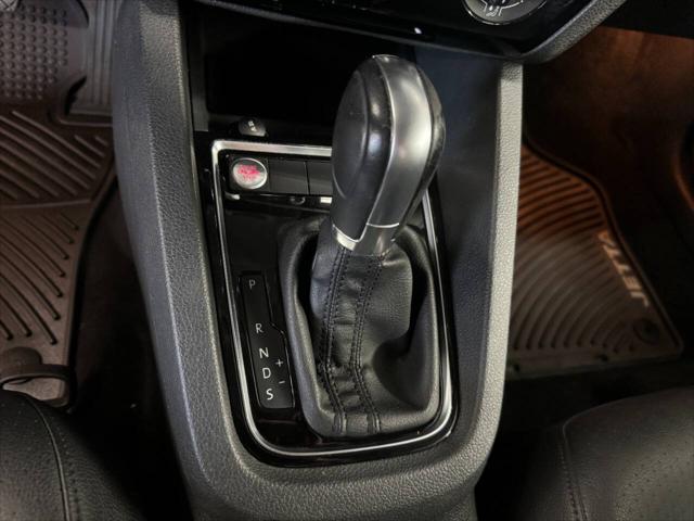 2016 Volkswagen Jetta 1.8T SEL