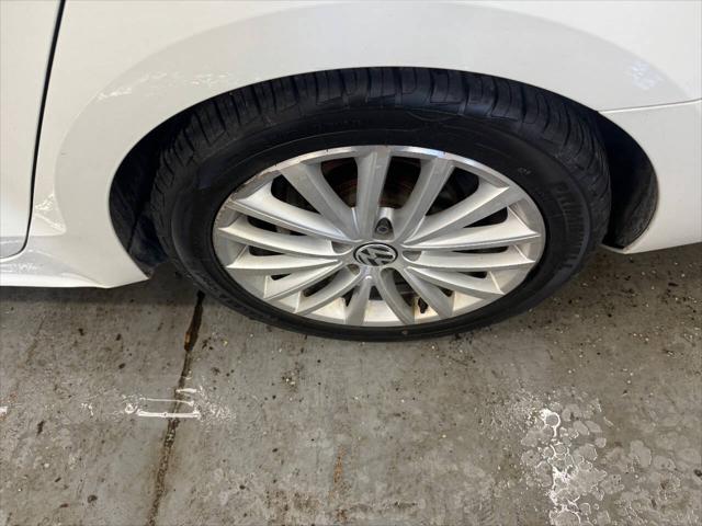 2016 Volkswagen Jetta 1.8T SEL